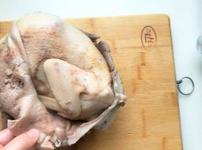 取开猪肚肉已经很烂了