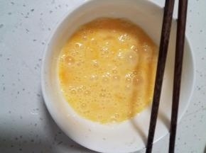 搅打均匀。
