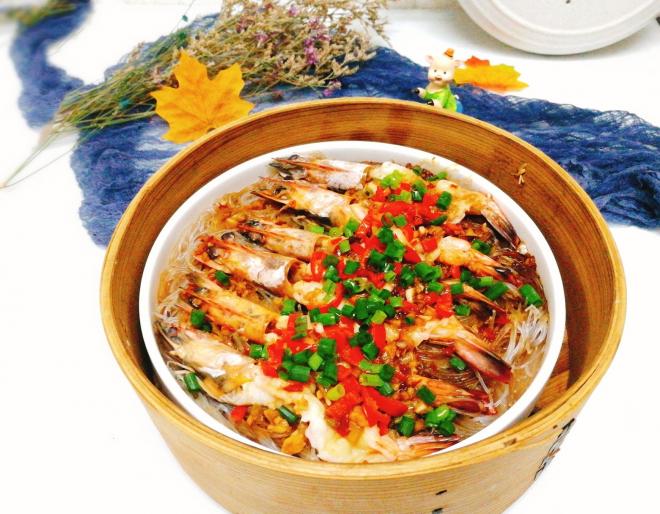 蒜蓉粉丝蒸黄虾+黄蛤豆腐汤