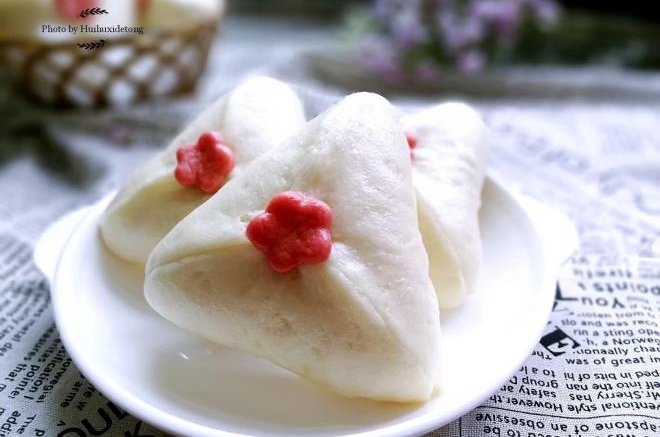 红糖椰蓉三角包