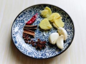 准备香料，可以按个人口味准备。