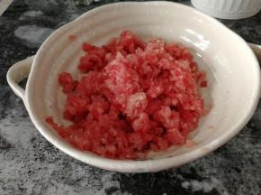 肉剁成肉馅