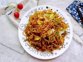 成品！美味火腿鸡蛋炒面，开始享用吧！