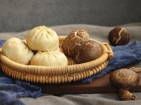 下次吃再蒸热就好。