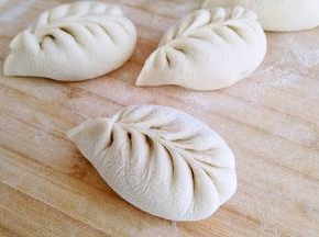 包成喜欢的形状。