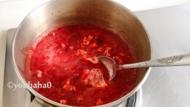 边煮边搅拌，再次煮开后即可起锅盛出