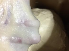 继续按和面程序20分钟，出膜即可！