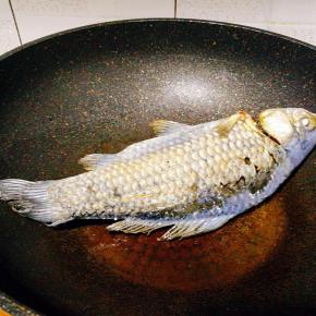 两面煎金黄即可