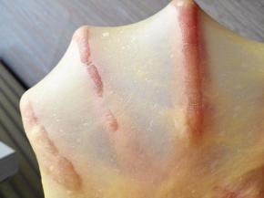 可以出现漂亮的手套膜，