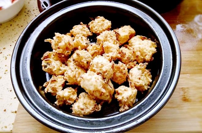 萝卜米饭丸子