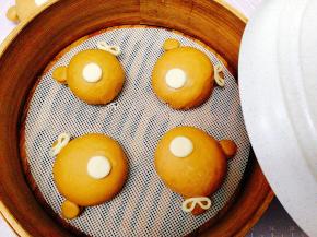 全部完成，放上蒸笼里第二发酵