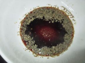 然后用筷子调均匀