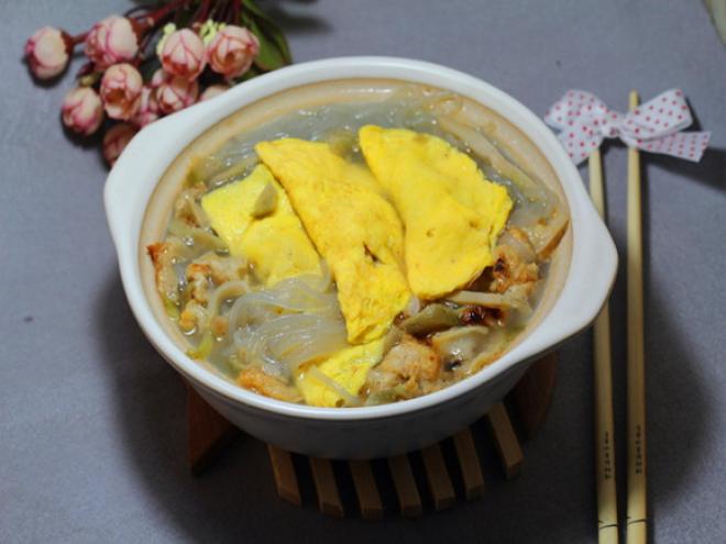 油渣蛋饺粉丝煲