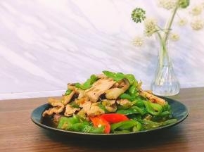 翻炒熟后出锅装盘