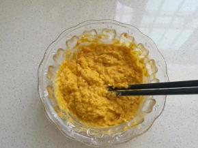 这是调好的南瓜燕麦糊；