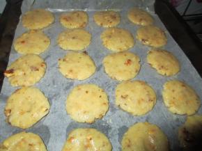 表面涂上一层鸡蛋液