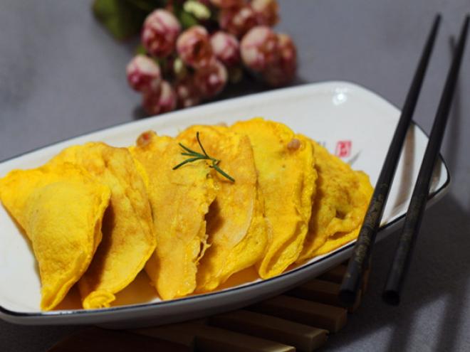 胡萝卜鲜虾蛋饺