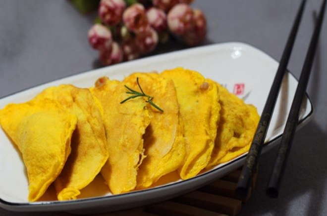 胡萝卜鲜虾蛋饺