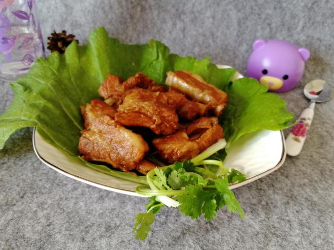 馋了_就来吃_红烧排骨