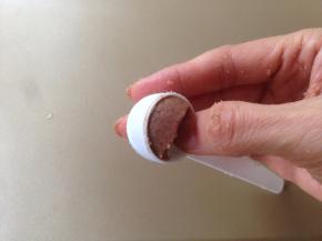 轻轻推出半球状