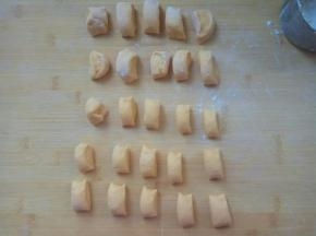 再分成均等小份。