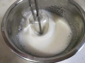 中速继续打发。