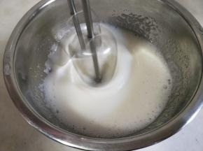 中速继续打发。