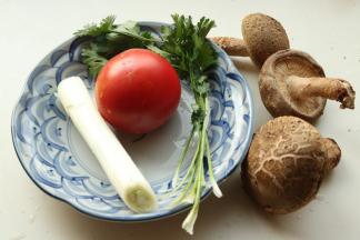 面片两面抹油，醒发1个小时以上。