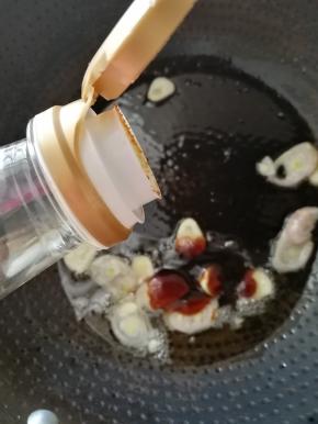 加海鲜酱油调汁