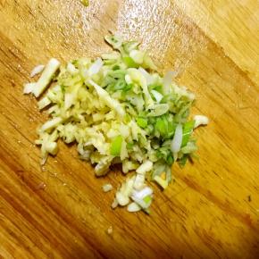 葱姜蒜切末