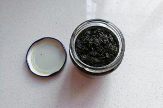 准备橄榄菜备用；