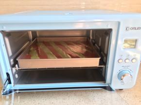 烤箱预热160度，烤20分钟