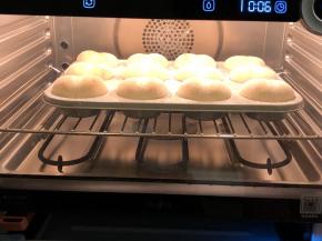 送入预热后的烤箱，190度10分钟