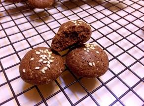 非常酥脆。口感有点粗，但很香