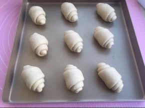 放入烤箱发酵到1.5--2倍。