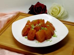 出锅装盘，上桌啦。