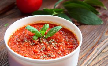 完全冷却后入冰箱密封保存，也可以用来制作意面时使用