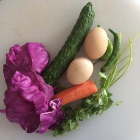 准备米饭之外的一些时蔬