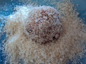 外面裹上面包渣