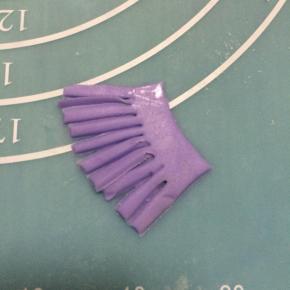 看起来不太完美，又做了一个流苏