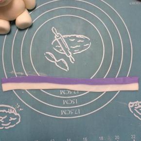 并排放在一起，擀成长条