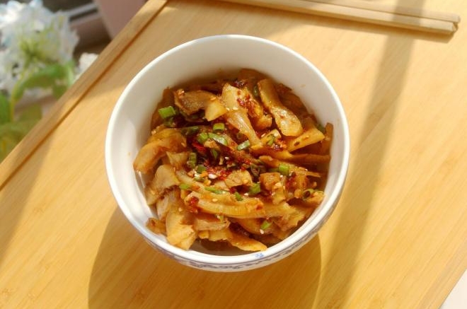 卤香嘴