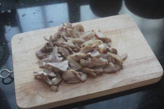 凉了之后切薄片