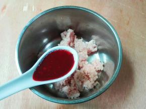 放玫瑰腐乳汁适量