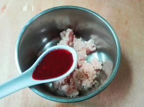 放玫瑰腐乳汁适量