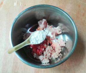 放两勺玉米淀粉