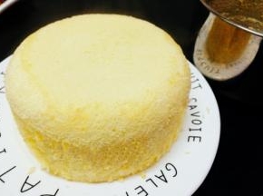 后取出倒扣脱模切件即可