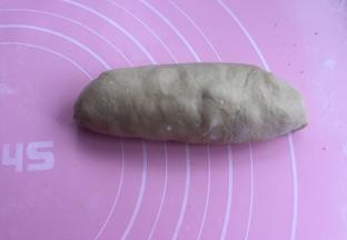 卷起，捏紧收口