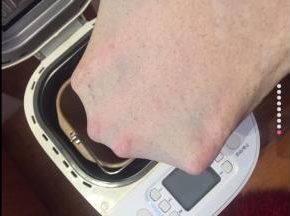 所有材料混合揉出薄膜