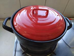 盖盖，大火烧开,然后转最小火焖煮。